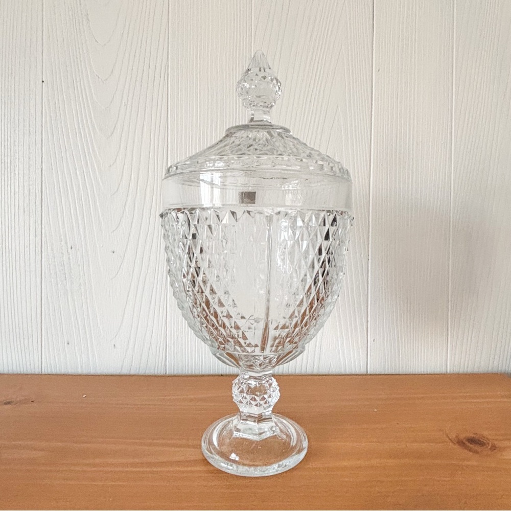 Circleware Ariana Collection Elegant Glass Candy Dish/All Purpose Dish